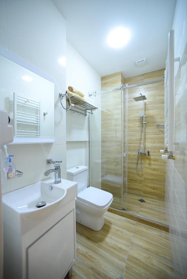 City Lux Hotel Tbilisi Exterior photo