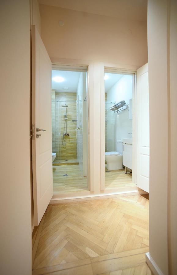 City Lux Hotel Tbilisi Exterior photo