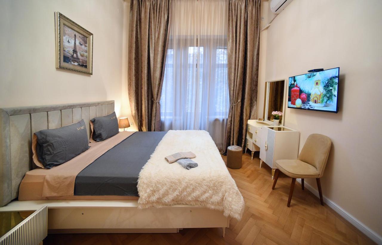 City Lux Hotel Tbilisi Exterior photo